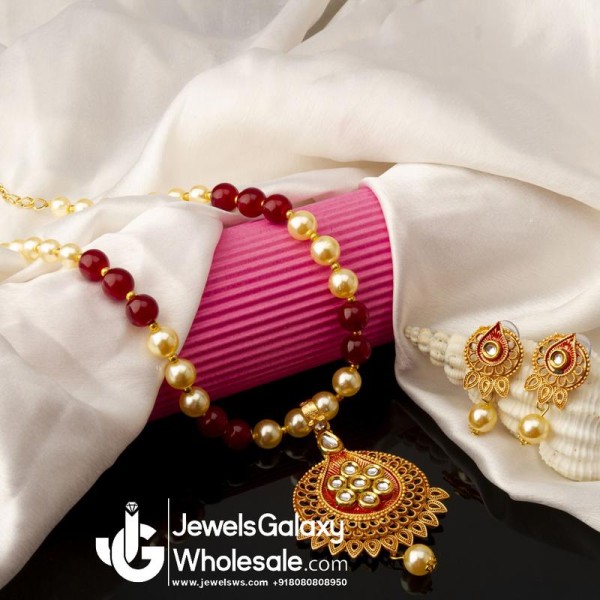 Red GP Kundan studded Pearl Necklace Set