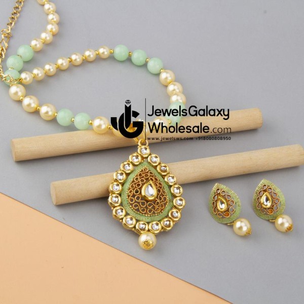 Jewels Wholesale Green GP Kundan studded Pearl Necklace Set