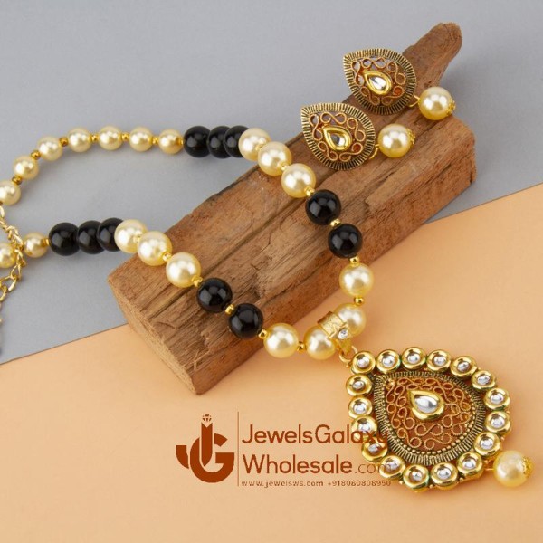 Jewels Wholesale Black GP Kundan studded Pearl Necklace Set