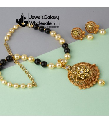 Jewels Wholesale Black GP Kundan studded Pearl Necklace Set