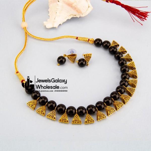 Gold-Toned GP Black Pearl Necklace Set