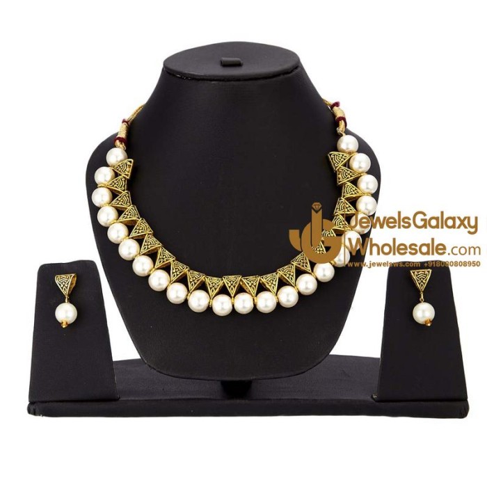 Gold-Toned GP White Pearl Necklace Set