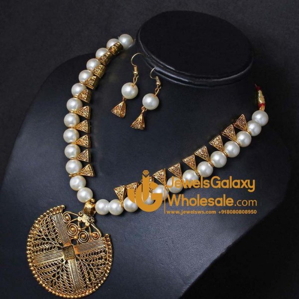 Gold-Toned GP White Pearl Necklace Set