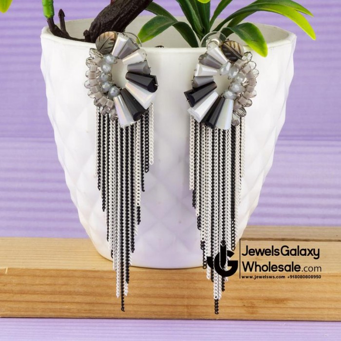 Grey & Black Silver-Plated Handcrafted Drop Earrings