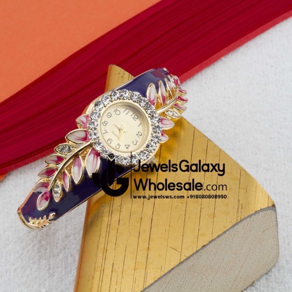 Rose Gold Plated Blue American Diamond Leaf Design Bracelet Watch 1117