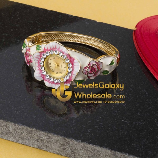 Rose Gold Plated American Diamond White Rose Design Bracelet Watch 1118