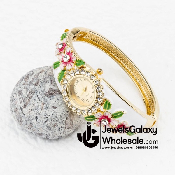 Rose Gold Plated White Floral Bracelet Watch 1129