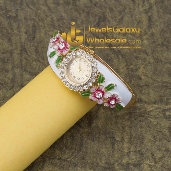 Rose Gold Plated White Floral Bracelet Watch 1129