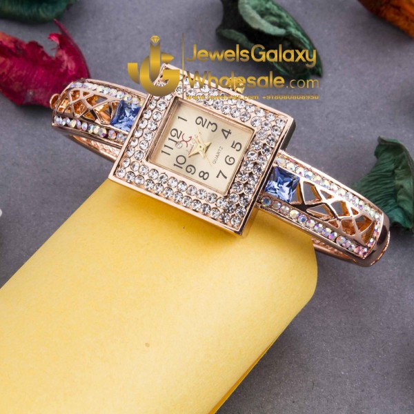 Rose Gold Plated American Diamond Square Design Fashionable Bracelet Watch