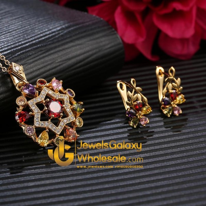 Gold Plated Cubic Zirconia Star Shaped Pendant Set