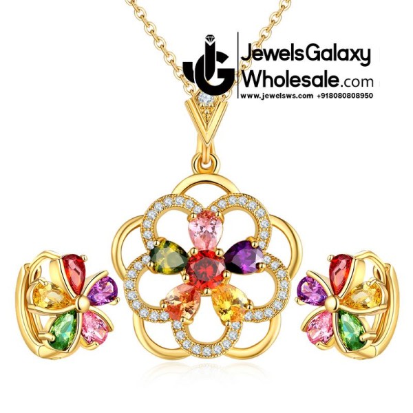 Gold Plated Cubic Zirconia Floral Shaped Pendant Set